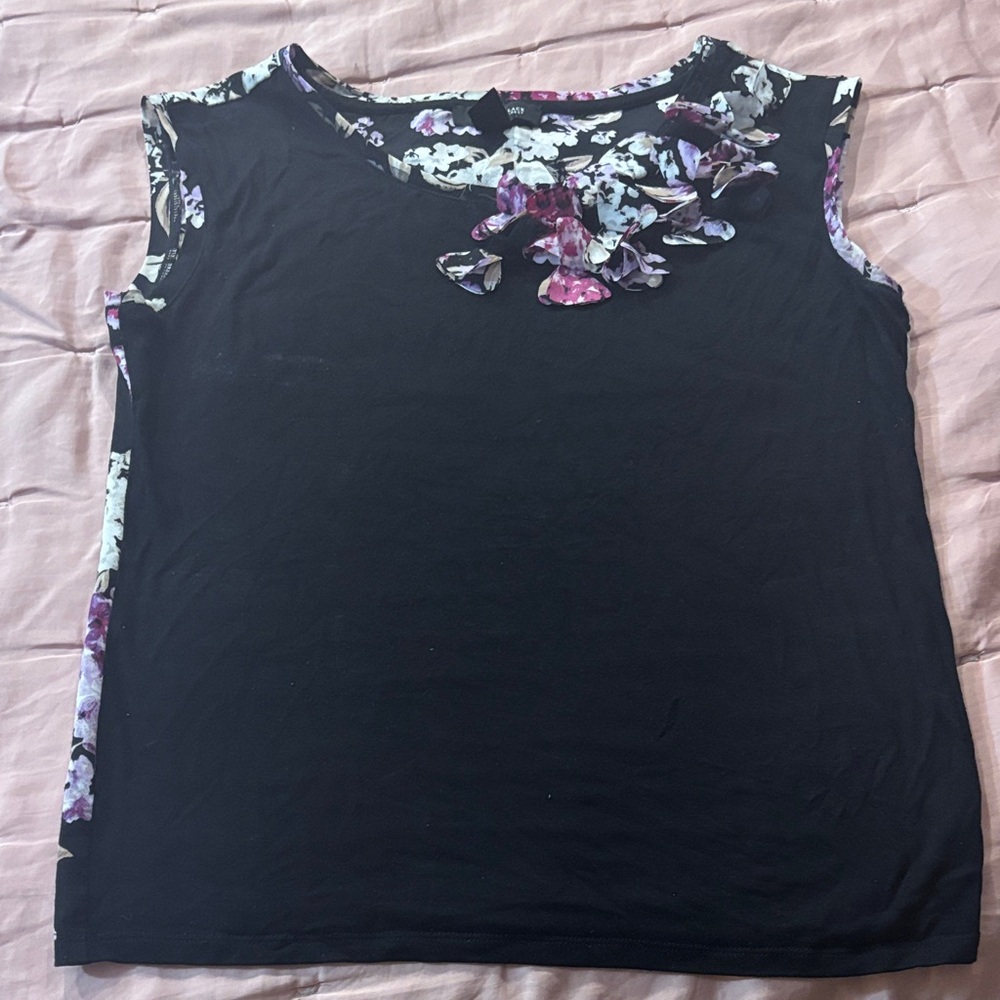 White House Black Market Floral Tank Top